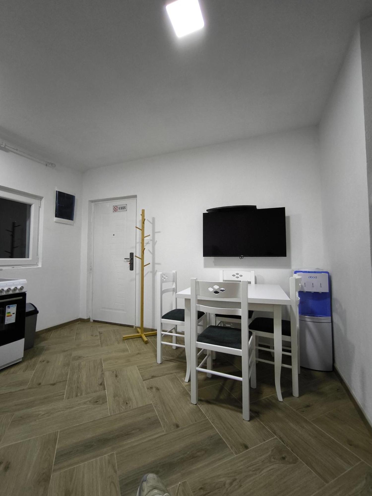 Hidden Villa Apartments 科托尔 外观 照片